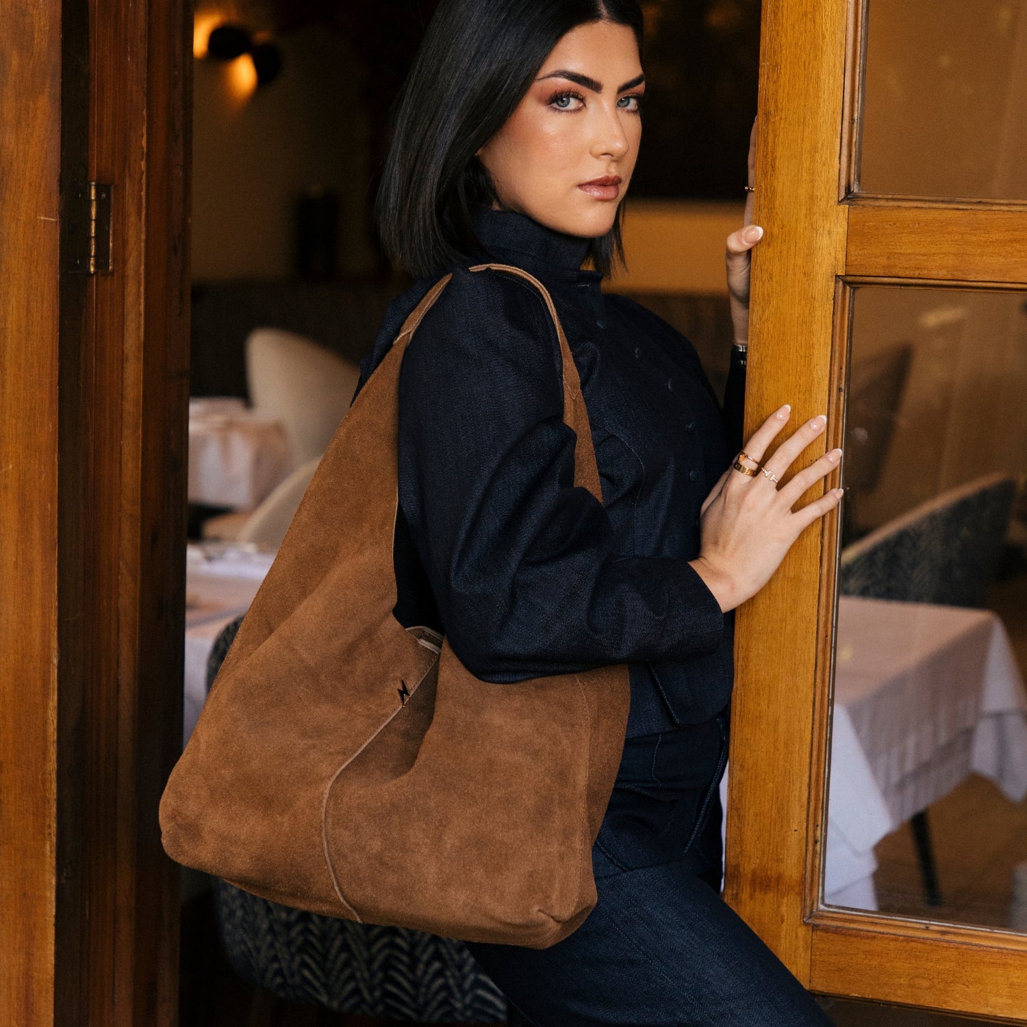 SUEDE TOTE BAG - CAMEL