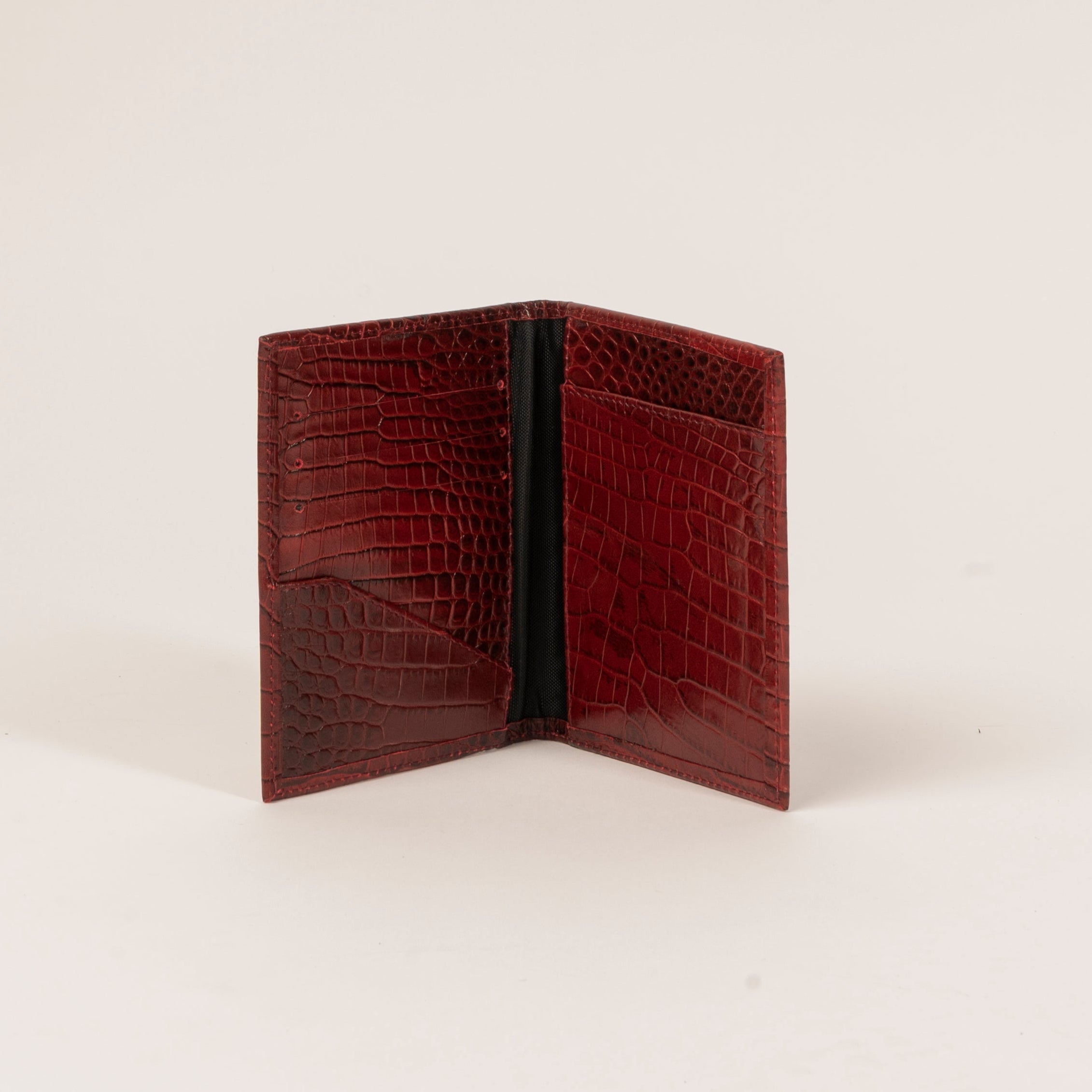 PASSPORT HOLDER – BURGUNDY