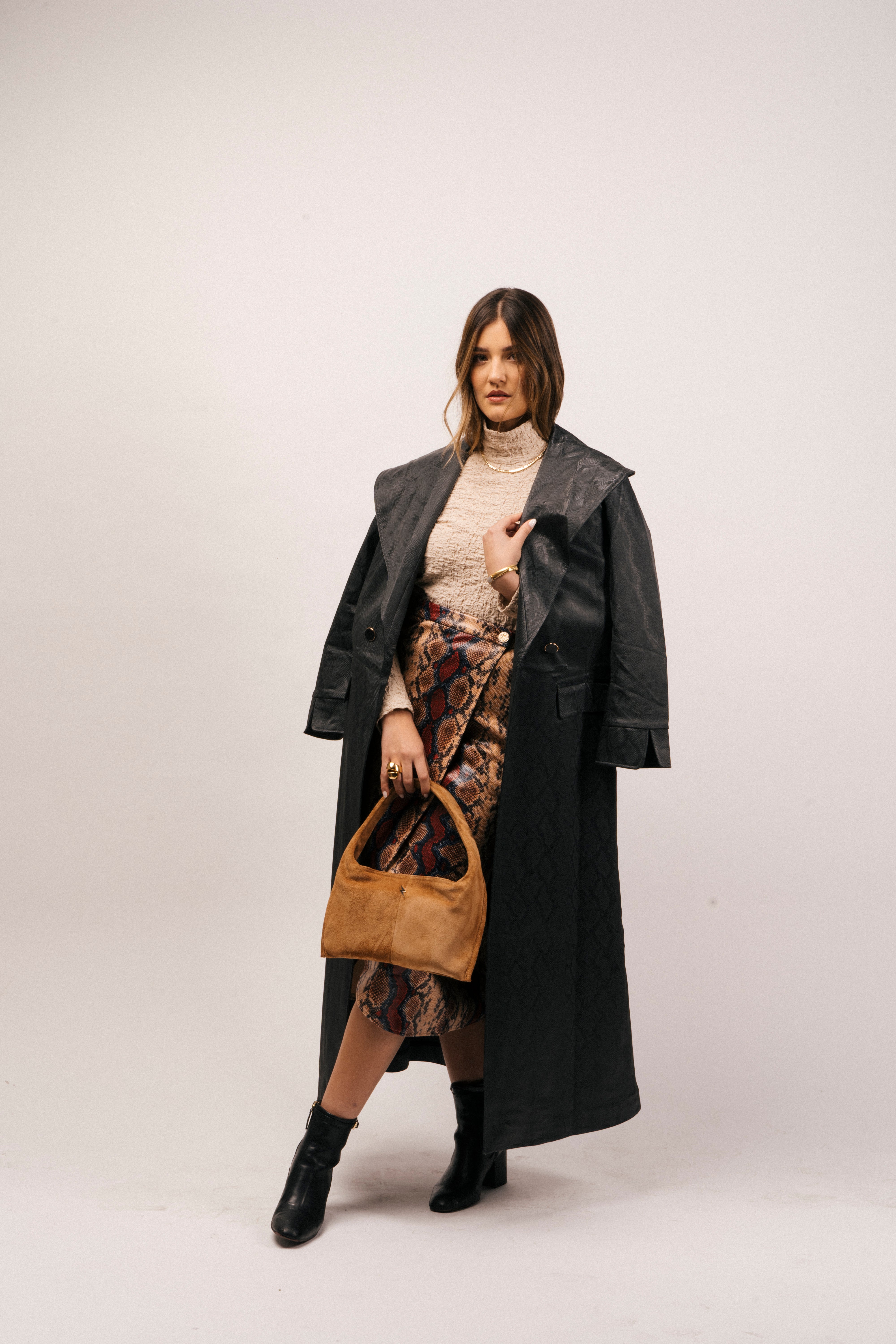 ENZA BAG – SUEDE CAMEL