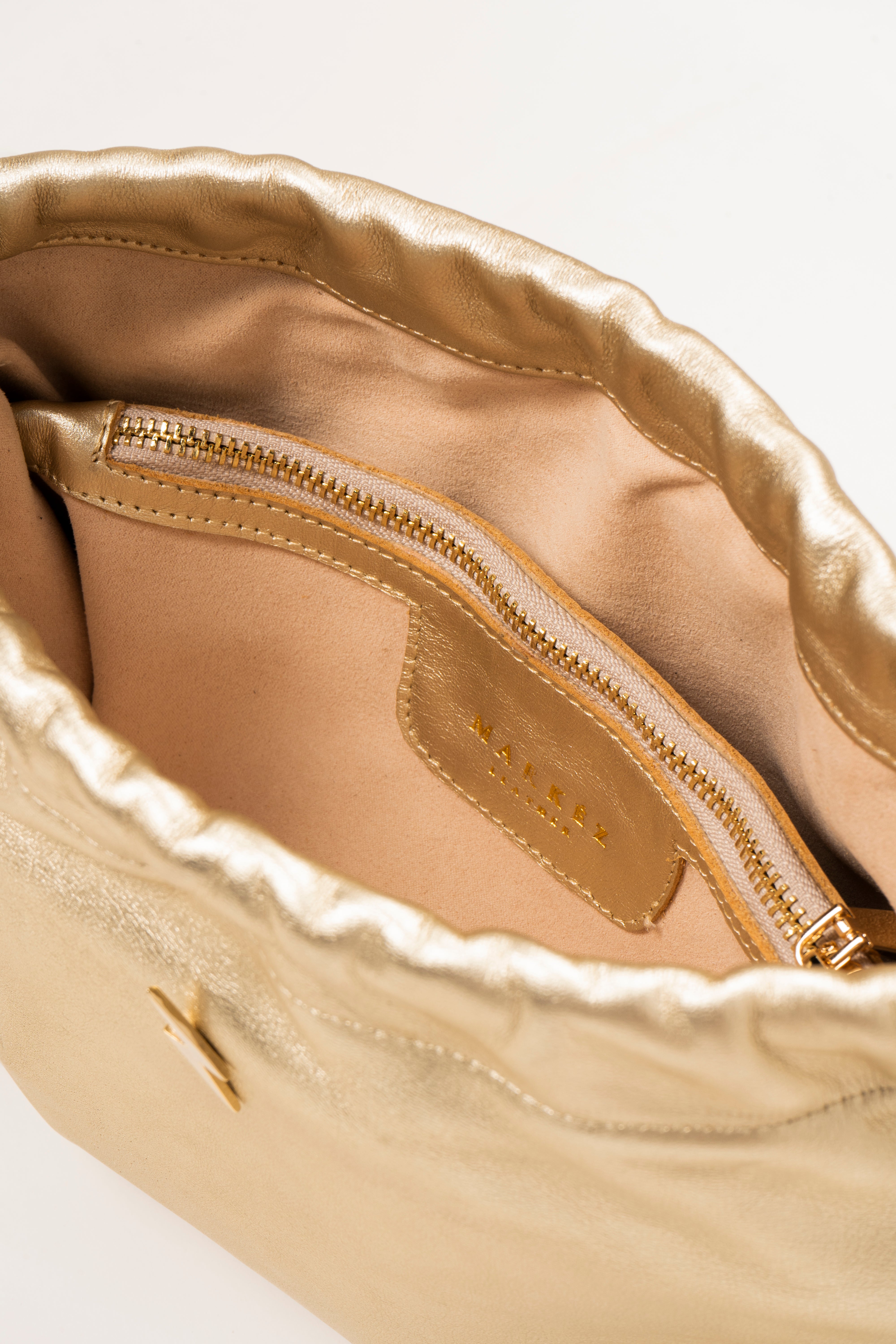 KAÏA CLUTCH – CHAMPAGNE GOLD