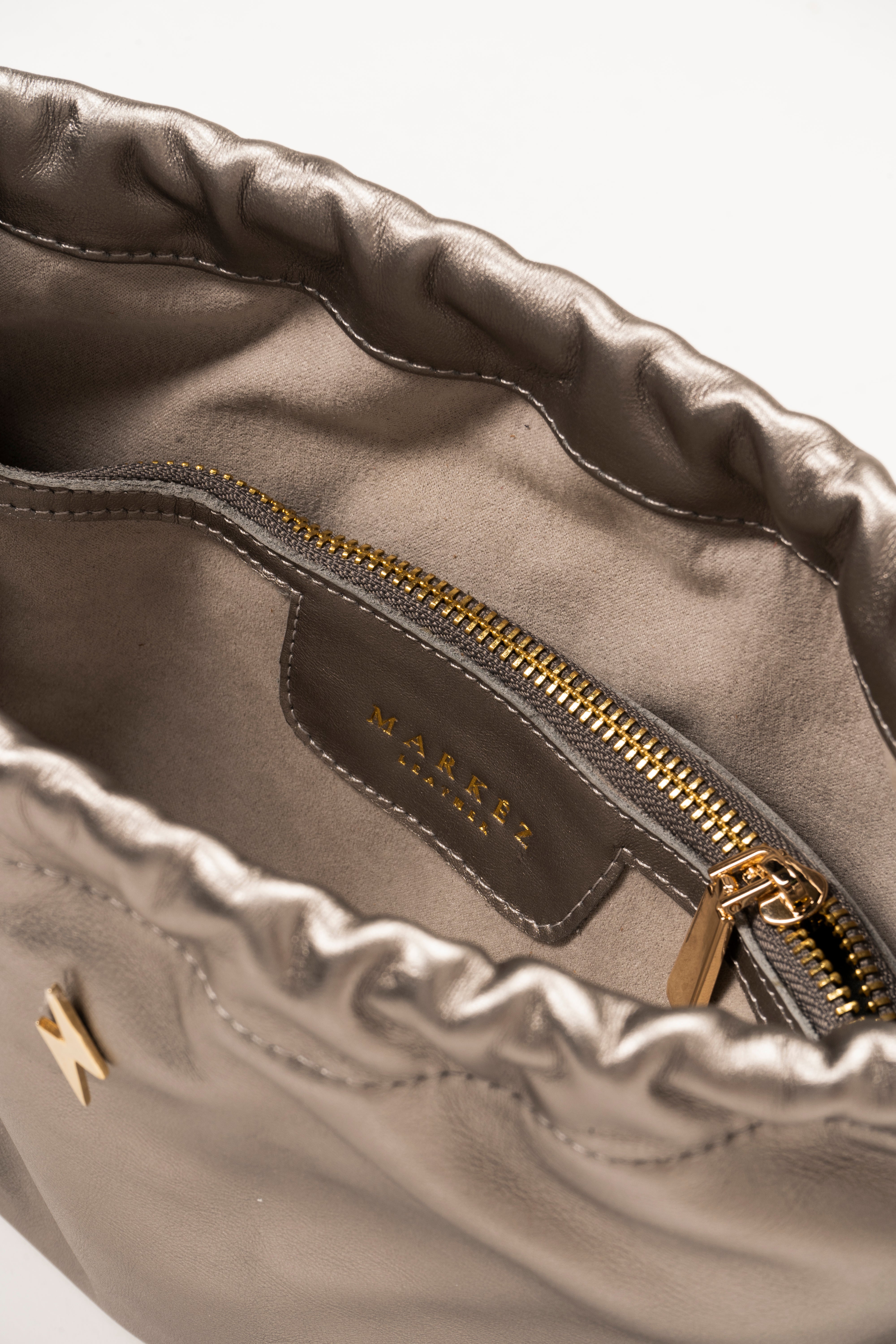 KAÏA CLUTCH – SILVER